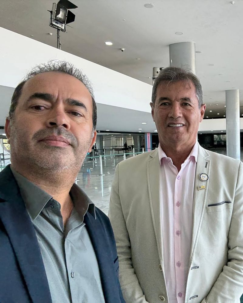 Imagem da galeria 3