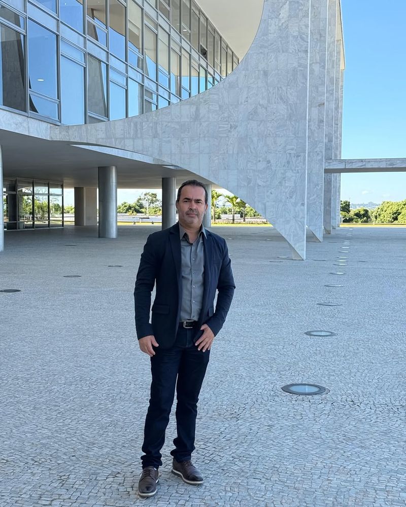 Imagem da galeria 2